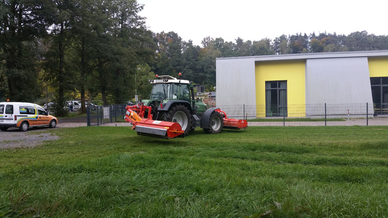 Mäharbeiten