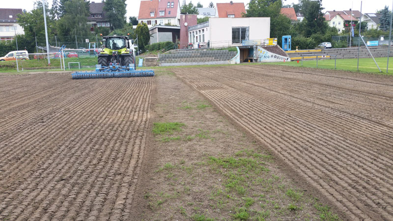 Sportplatzpflege